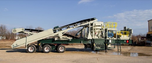 JW-Bell_Cedar-Rapids-Iowa_Equipment_Cone-Crushers_Lippmann-300c-ww-Portable-Cone-Plant