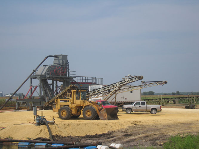 JW-Bell_Cedar-Rapids-Iowa_Equipment_New-Mobile-Plants_EIW-Sand-Classifier_-jwb cr eagle class 044